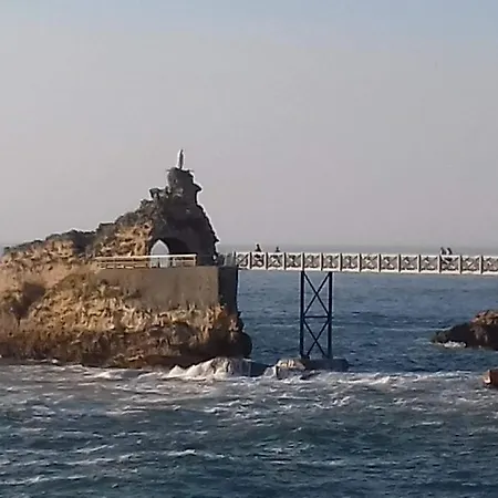 Arena Apartamento Biarritz